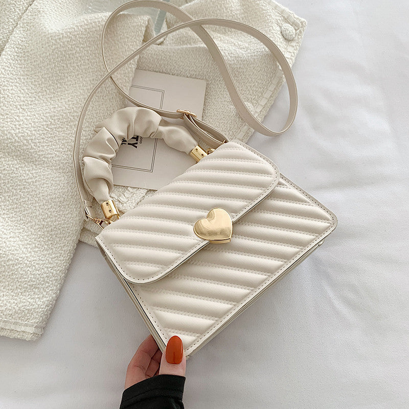 Love Metal Chain Shoulder Bag|etherealforher.com/