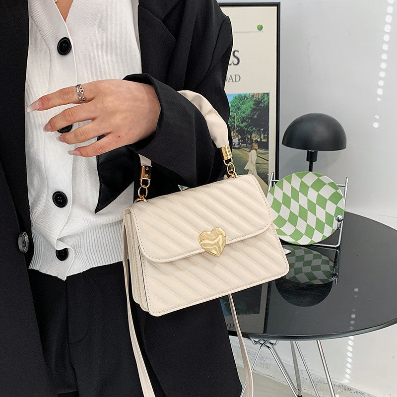 Love Metal Chain Shoulder Bag|etherealforher.com/