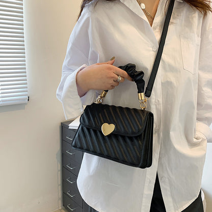 Love Metal Chain Shoulder Bag|etherealforher.com/